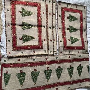 Festive Christmas Tree Tapestry Set
